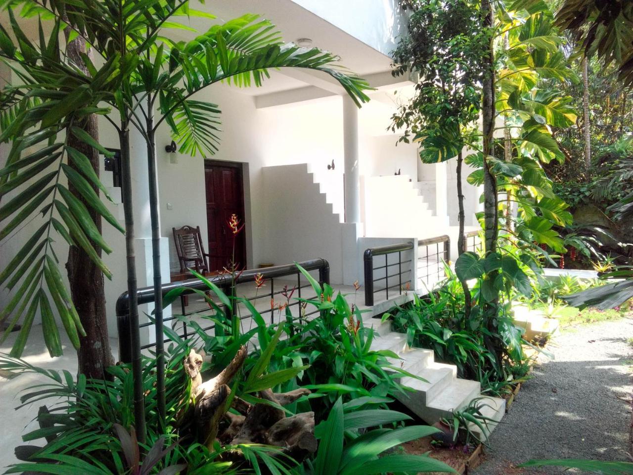 Heritage Villa Hikkaduwa Exterior photo